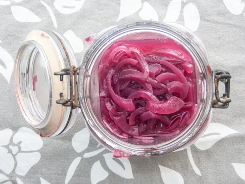 Quick Pickled Onions