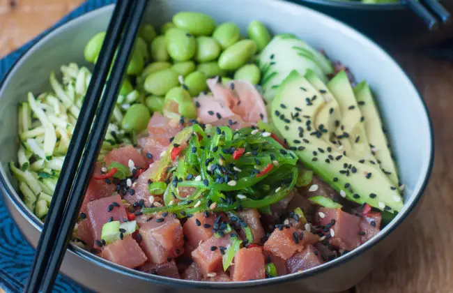 tuna poke bowl